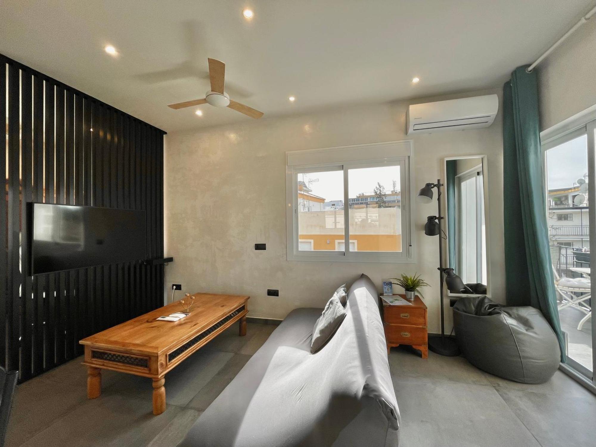 Apartament Lafrenchtouch - Moderno Y Centrico En Torremolinos Zewnętrze zdjęcie